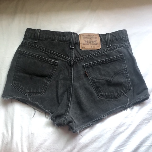 Levi’s | 550 Relaxed Fit Denim Shorts - Picture 2 of 6